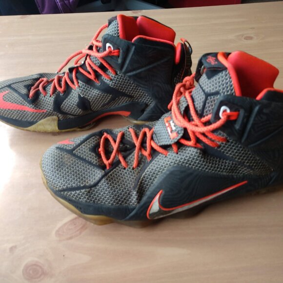 Nike LeBron XII 12 Court Vision Sneakers Men's Size 15 2015 - Picture 2 of 7